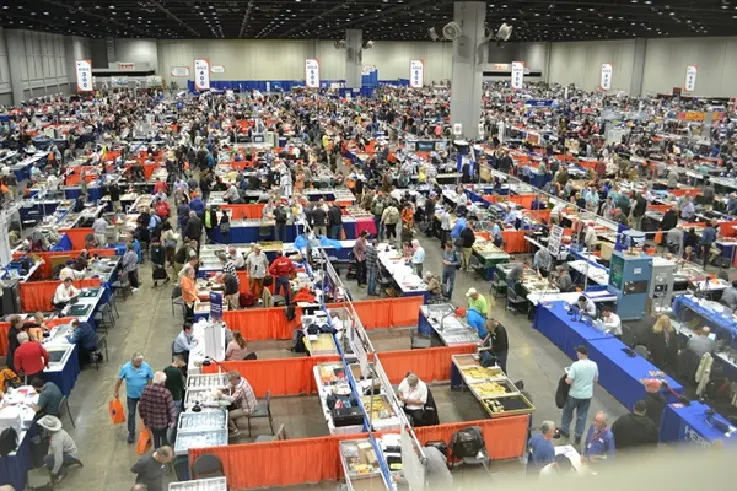 Coin shows range from small to large. The scene above is from the 2025 Florida United Numismatists (FUN) convention in Orlando.